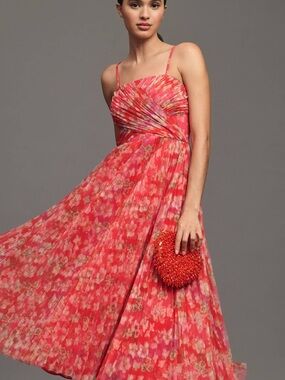 Hutch Quinn Sleeveless Pleated Midi Dress